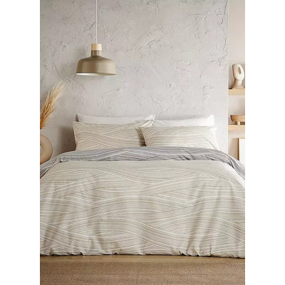 Coello Printed Duvet Cover with Pillowcases Included