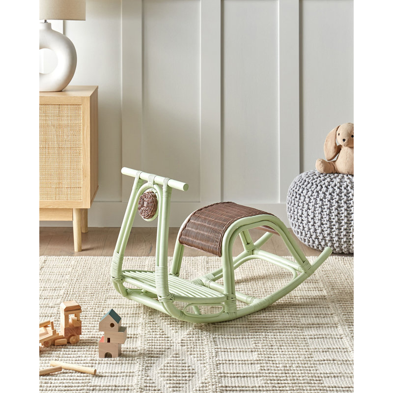 ASPRIA Wicker Rocking Chair