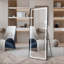 Miroir vertical pleine longueur avec lumière DEL, miroir de plancher illuminé avec support, miroir mural à gradation avec cadre en alliage d'aluminium pleine longueur