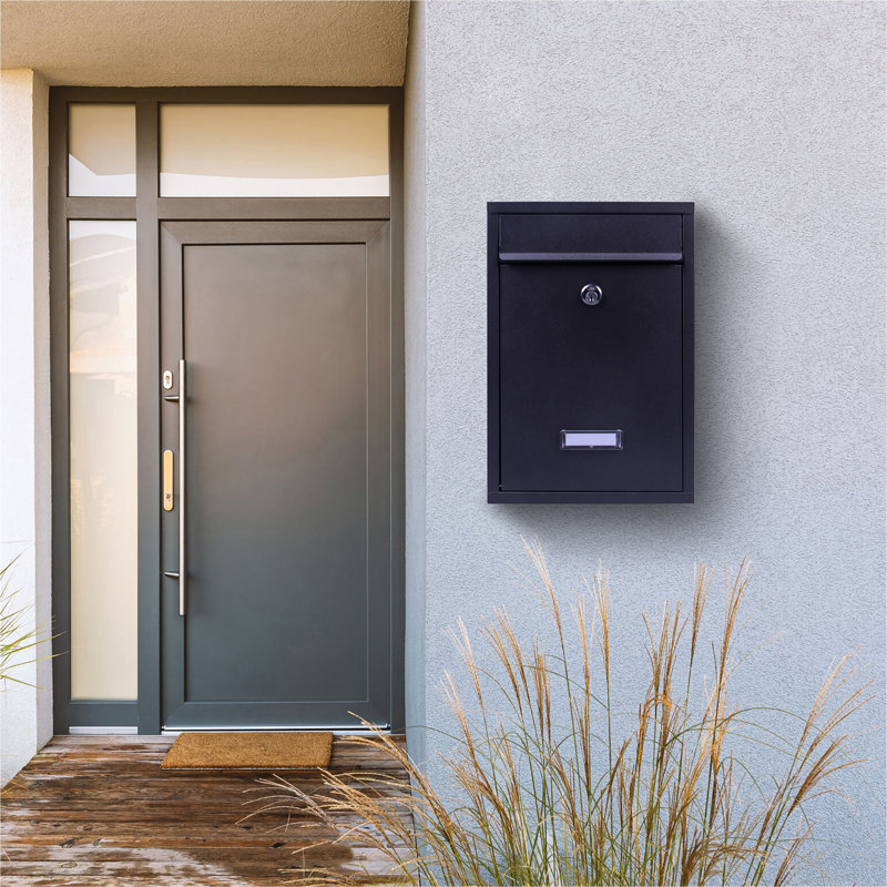 Elikapeka Metal Wall Mounted Post Box