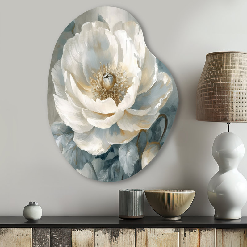 Décoration murale irrégulière en métal blanc avec pivoines blanches et pivoines en forme de poire, H 30 po x l 22 po x P 1 po