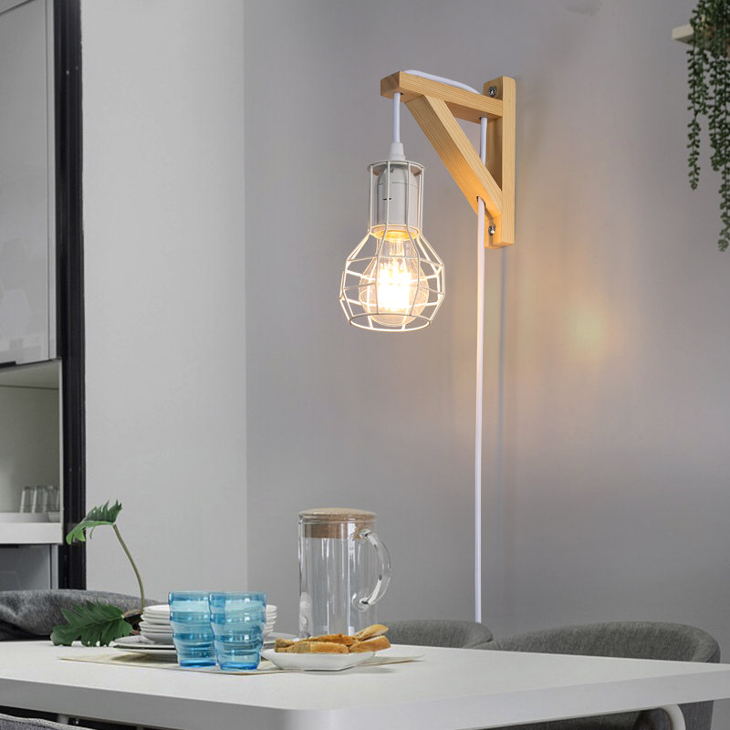 Applique murale moderne avec abat-jour cage en métal blanc, lampe murale en bois rustique pour chambre à coucher, chevet, couloir et salon
