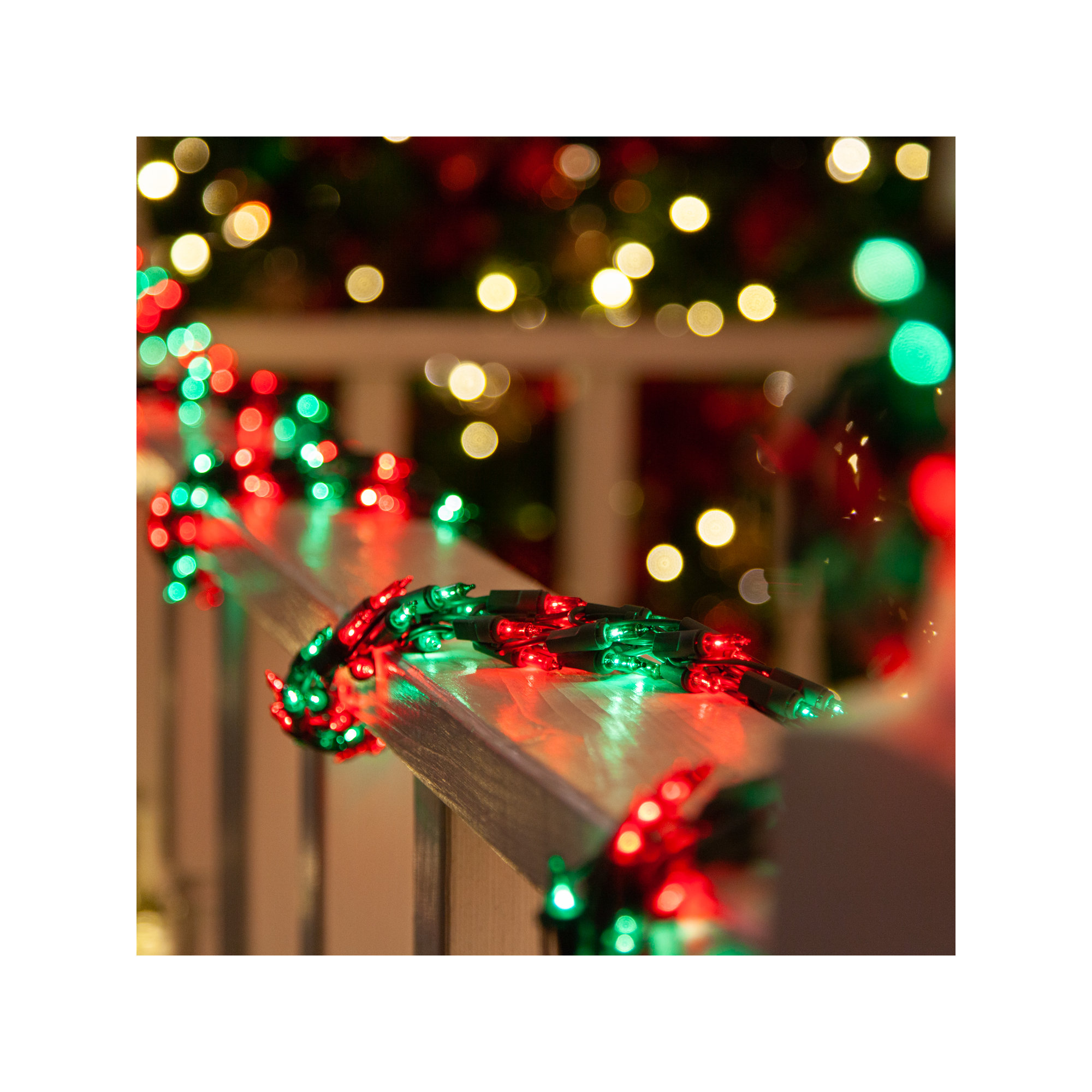 300 Bulb Garland String Lighting, Red and Green
