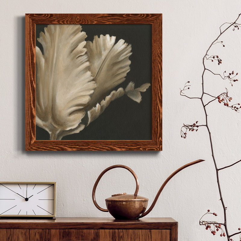 «Classical Blooms I», art mural sur toile, Érable, H 35,5 po x l 35,5 po x P 1,5 po