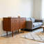 Grande table de buffet en forme d'arc