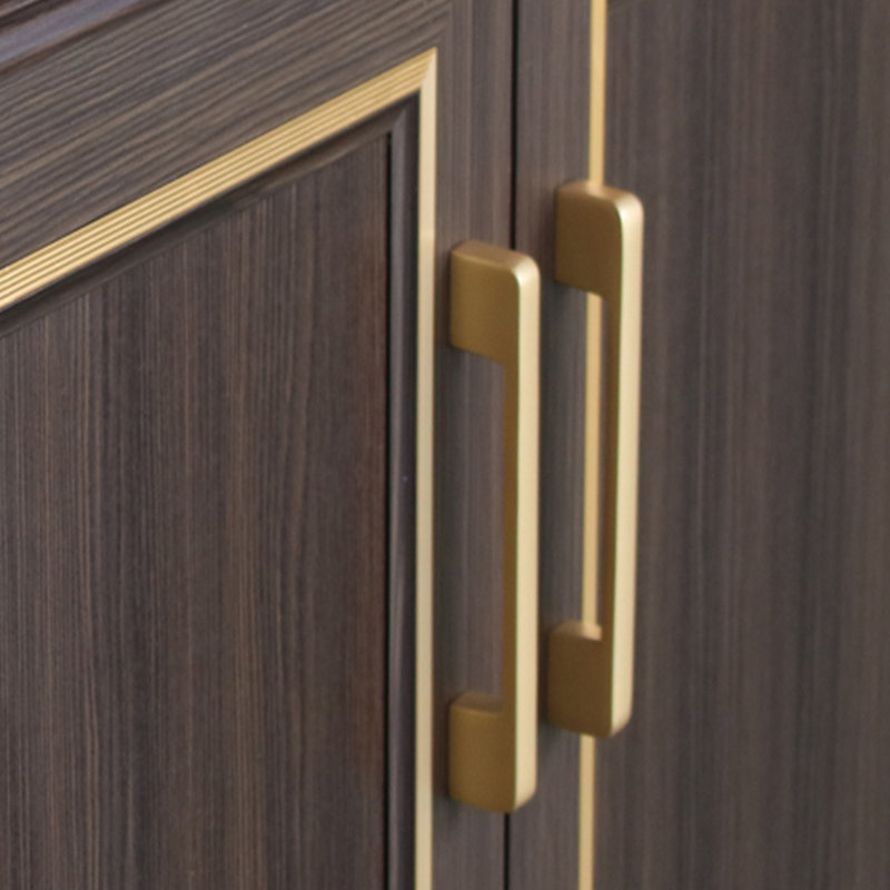 Shoe cabinet
