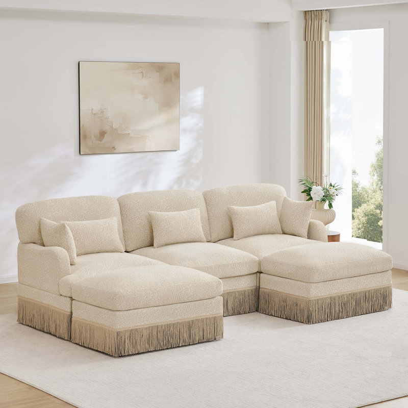 Canapé en forme de U Chenille, 34.6" H x 100.3" W x 55.5" D, Beige