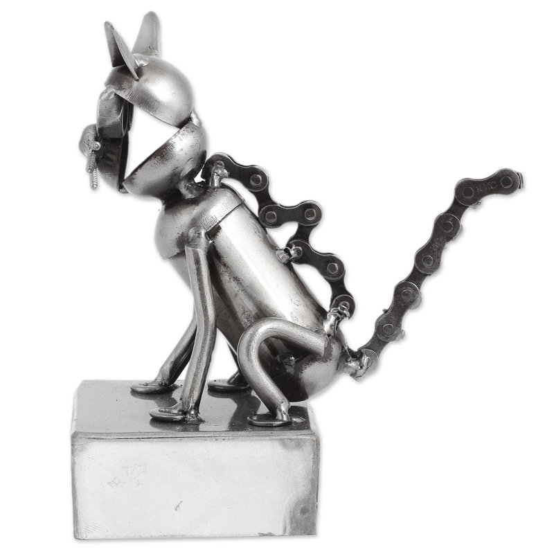 Figurine automatique de la partie auto-recycled chat assis Kevan