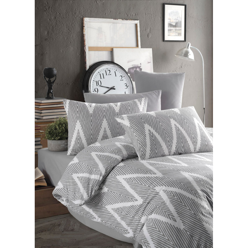 Elegant Quilt Cover Set (3 Pieces), Grey & White | 65% Cotton / 35% Polyester, 120 Thread Count | Machine Washable, Button Closure Duvet & Envelope Pillowcase | Stylish Bedding for Cozy Bedrooms