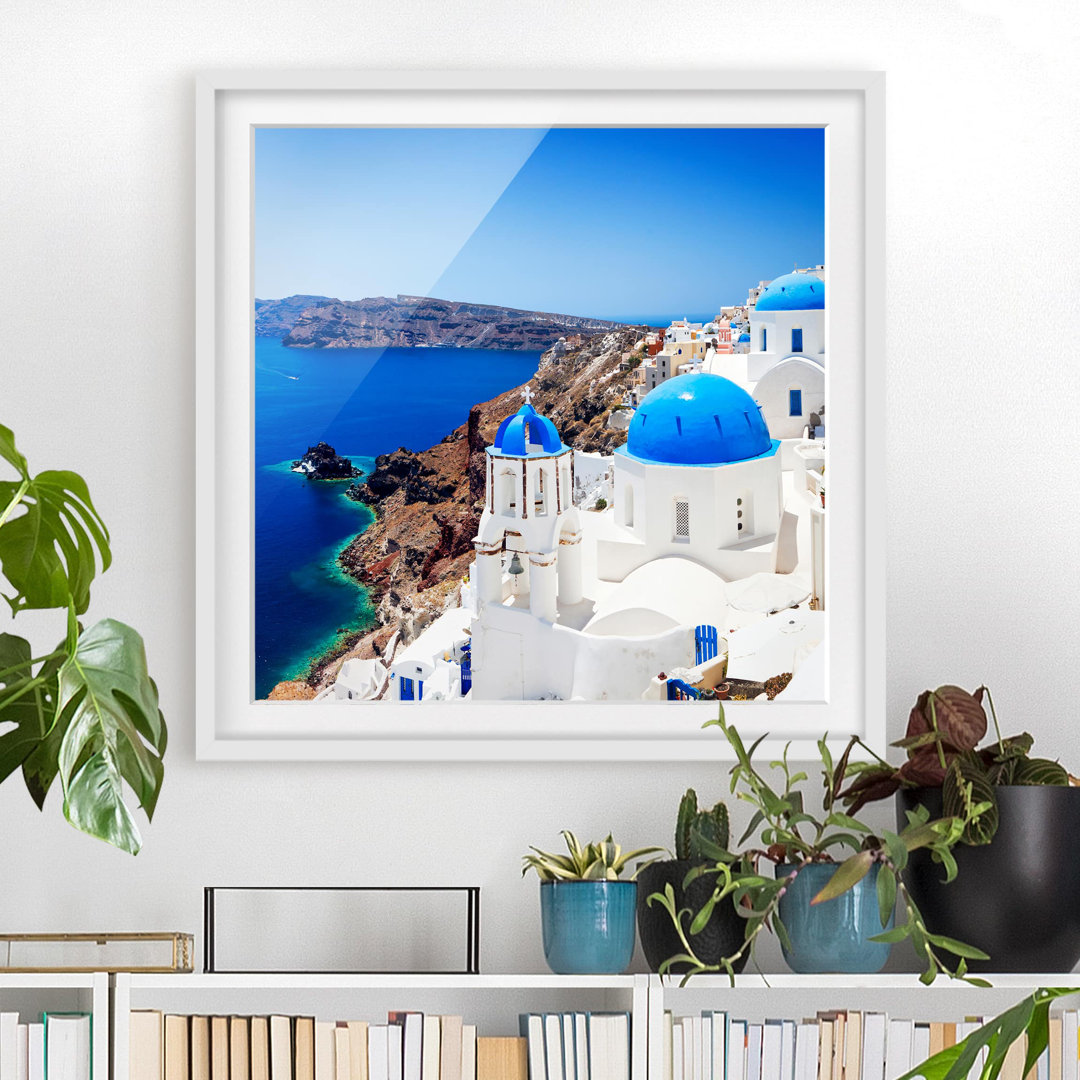 Gerahmtes Poster View Over Santorini