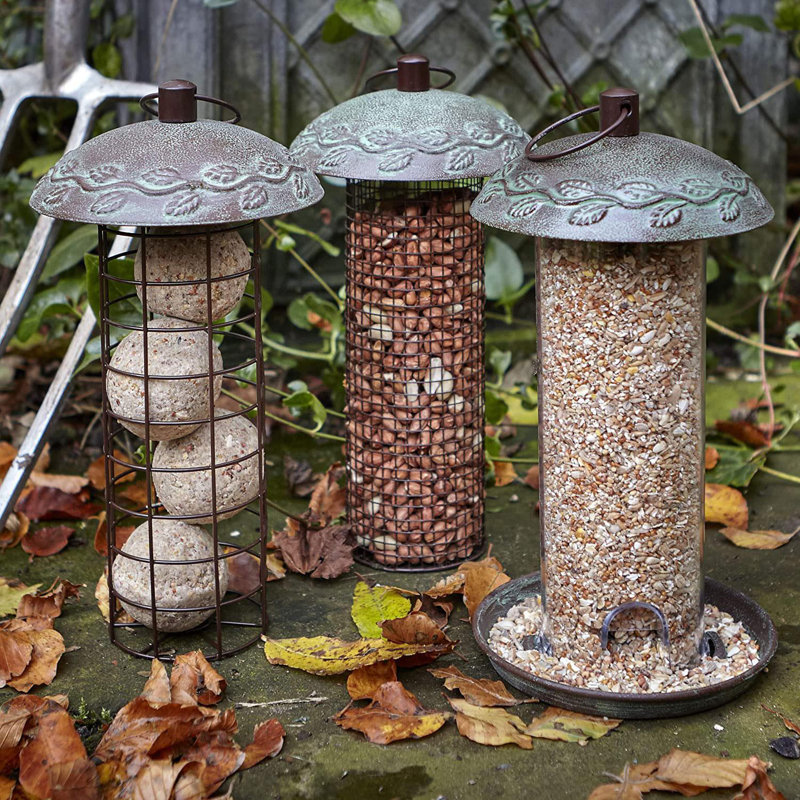 Bocephus Tube Bird Feeder