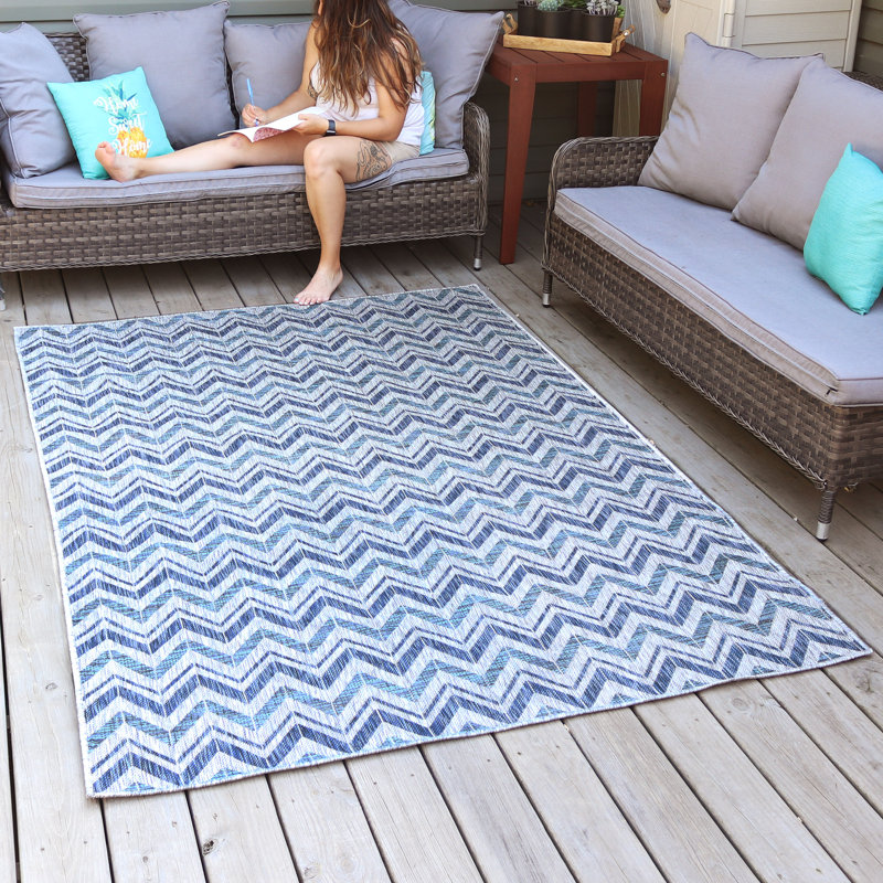 Dreams Classic Flat Weave Blue Chevron Outdoor Area Rug, Rectangle 5'3'' x 7'3''