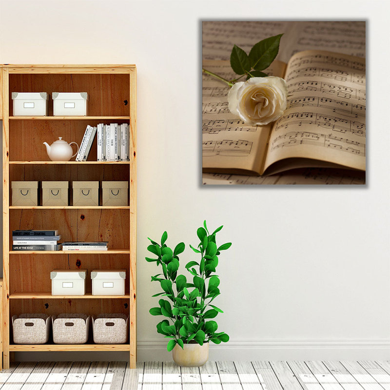 «Rose on Musical Notes Book», reproduction d'art sur toile, H 40 po x l 40 po