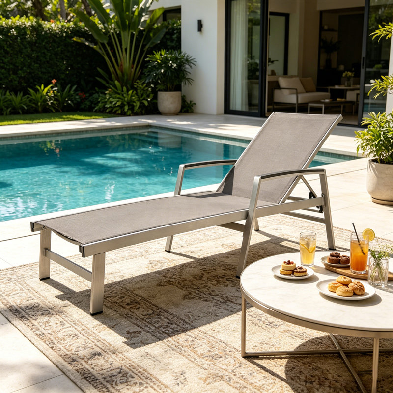 OXTON CHAISE LOUNGE(62753.00MP1)