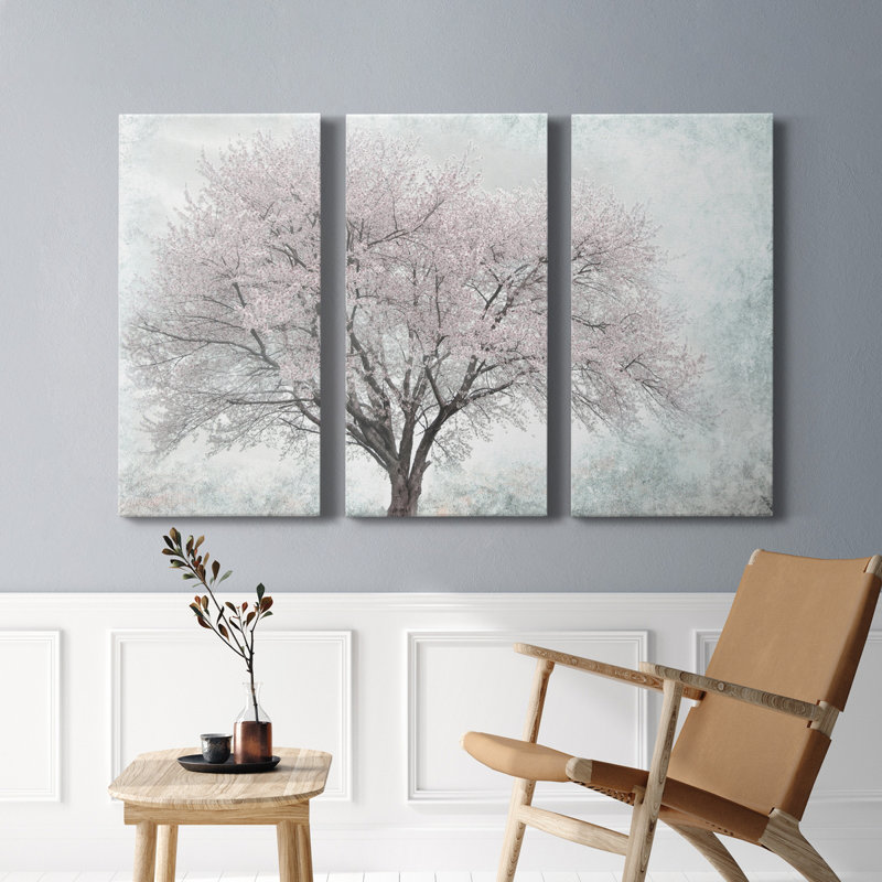A Feel Of Spring I - Ensemble de 3 impressions sur toile tendue, H 60 po x l 120 po x P 1 po