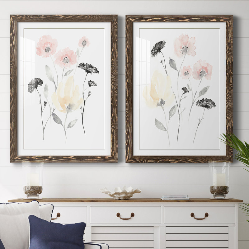 Blush & Black Wildflowers I encadré mat - prêt à accrocher, H 43,5 po x l 63 po x P 1 po, Cadre noyer