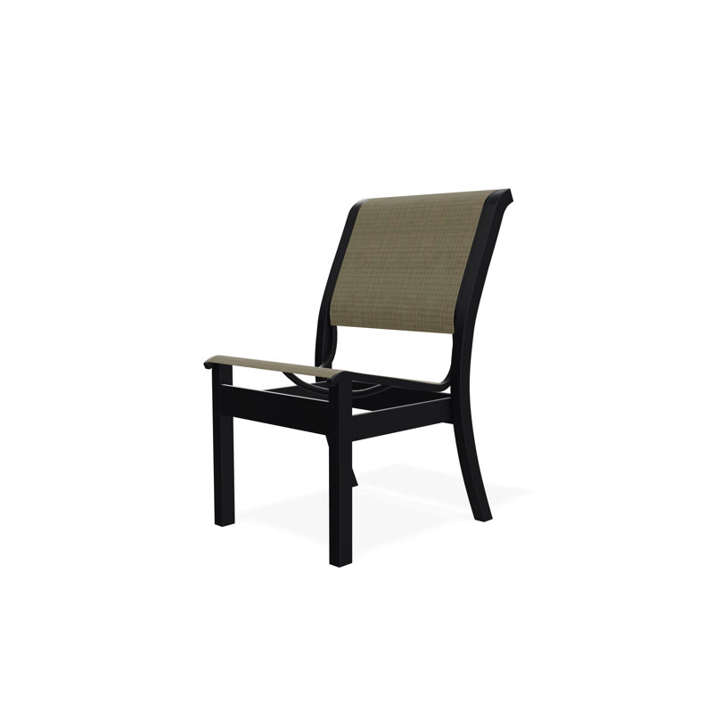 Chaise d'appoint empilable en polymère de qualité marine Leeward Sling, Pierre Elevation, Noir