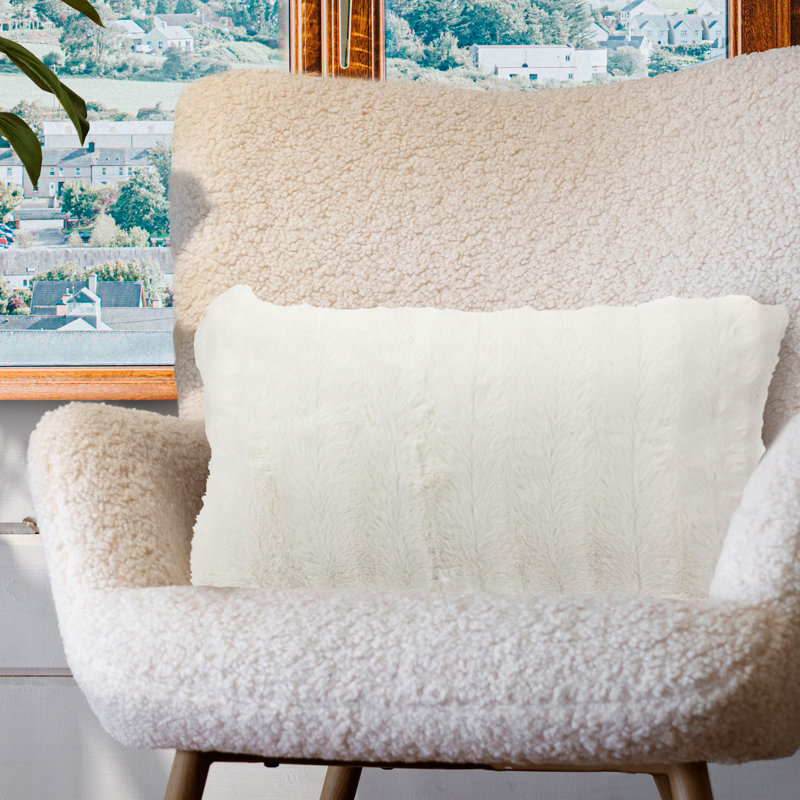 Tsuguko Faux Fur Pillow Cover, White