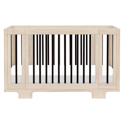 Yuzu Pine 8-in-1 Convertible Crib