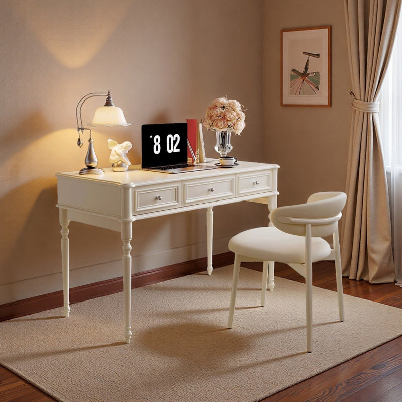 Bureau de rangement à trois tiroirs de style français