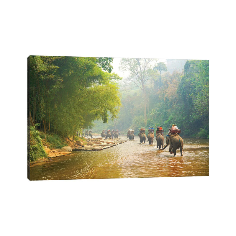 Reproduction de photo « Elephants Balad Thailand 330 » par Ben Heine, H 18 po x l 26 po x P 1,5 po, Toile tendue