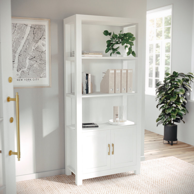 Bibliothèque à 4 niveaux avec armoire Martha Stewart Hutton, Blanc / laiton poli