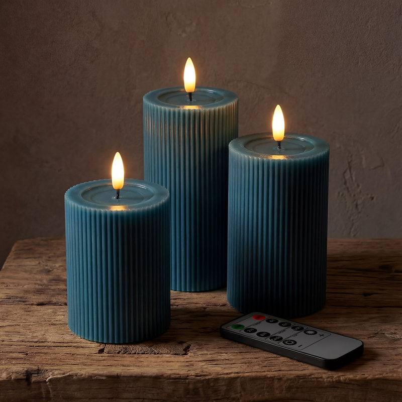 Bougie pilier cannelée cannelée à DEL, avec effet de cire fondue réfléchissante - flamme vacillante, télécommande, à intensité variable, sans flamme, à piles, décorations pour la maison et le mariage (ensemble de 3)