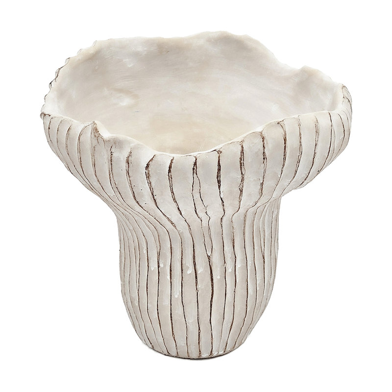 Jardinière Alariz sable et ciment corail 9,3 x 9 x 8,7 pouces, finition beige avec silhouette ondulée, complément aux thèmes bohémiens dans la maison, finition texturée, forme irrégulière pour les plantes d'intérieur