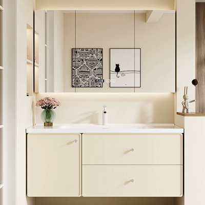 Armoire de salle de bain style français