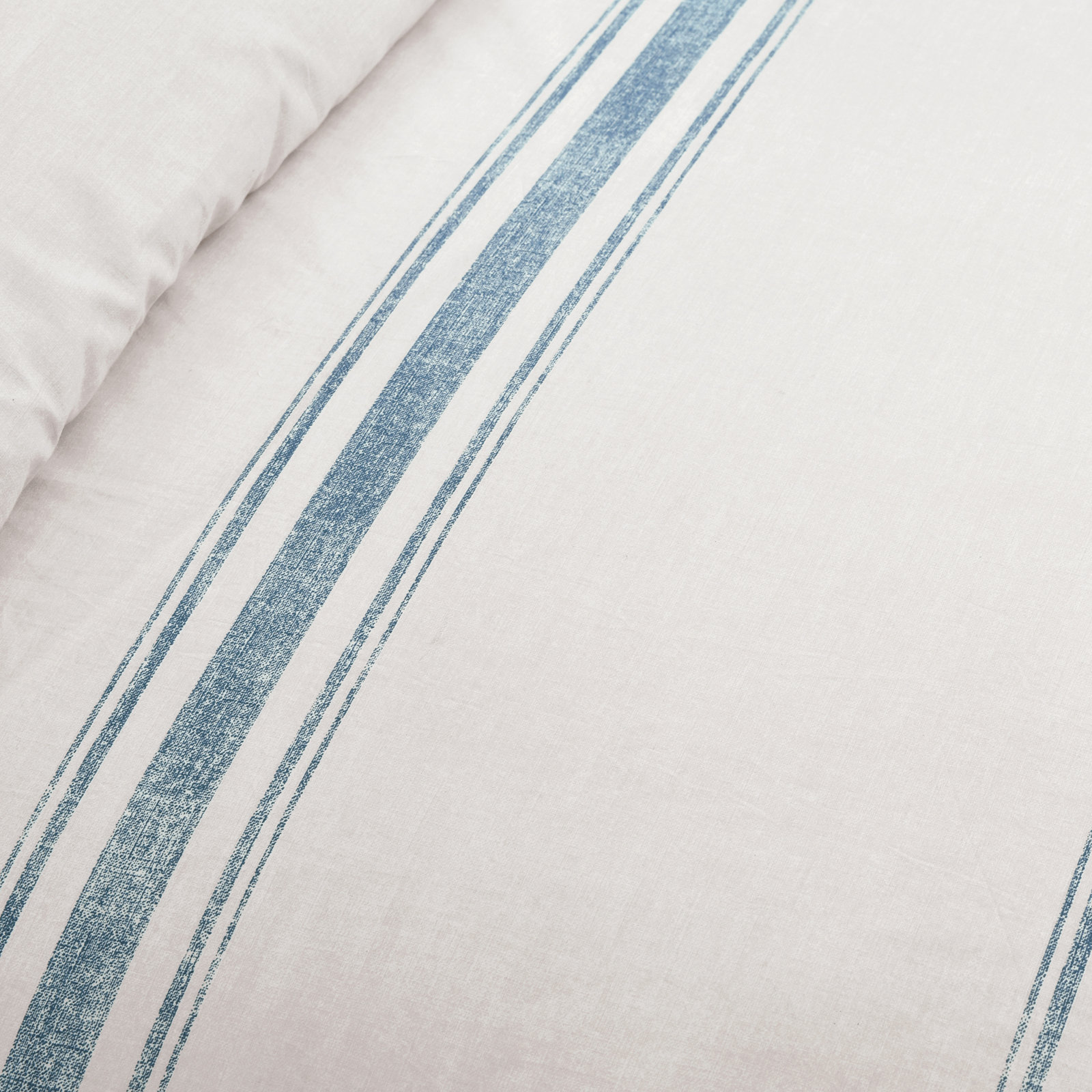 Farmhouse Standard Cotton Reversible Comforter Set, Blue, California King