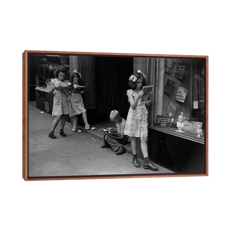 Comic Book Readers (NYC, 1947) by Ruth Orkin - Print on Canvas, Classic Brown Wood Framed, 101.6 cm H x 66.04 cm W