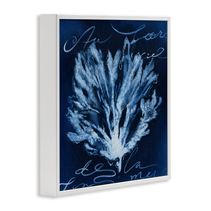 Estampe numérique rétro encadrée par Liz Jardine, Giclée encadrée blanc bord de mer, H 17 po x l 17 po