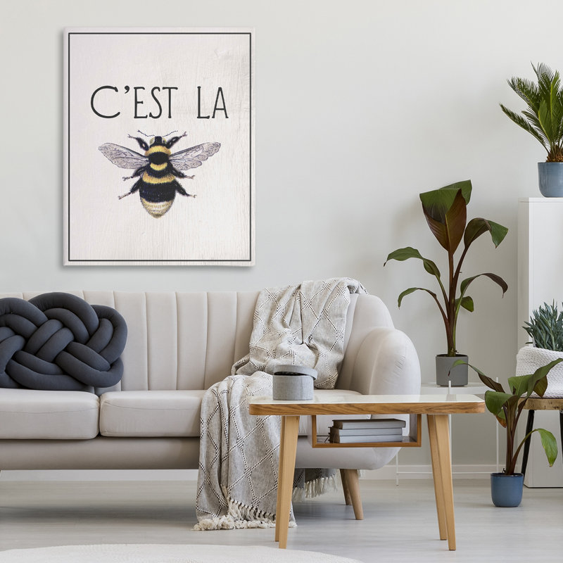 «French Bee», toile par Lil 'Rue, H 30 po x l 24 po