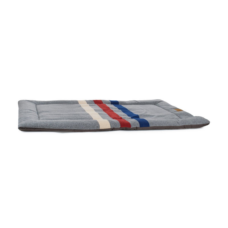 Coussin confortable Pendleton, H 2 po x l 48 po x P 30 po, Cabine à rayures grises