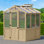 Serre avec cadre en bois de cèdre et panneaux en polycarbonate de 6,7 pi x 6,0 pi Meridian - Conception compacte et durable