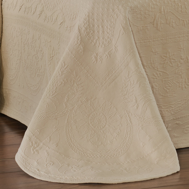 Historic Charleston King Charles Lightweight Cotton Matelasse Quilted Bedspread, Queen, Birch , Queen, Birch