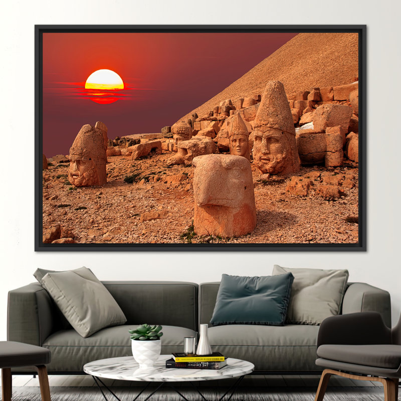 Print on Canvas, 20 cm H x 30 cm W, Black Floater Framed