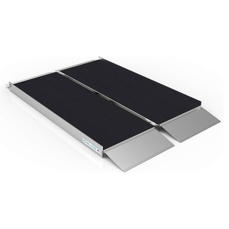 Rampe valise Advantage, 4 pieds s'adapte aux élévations de 3'' à 14''