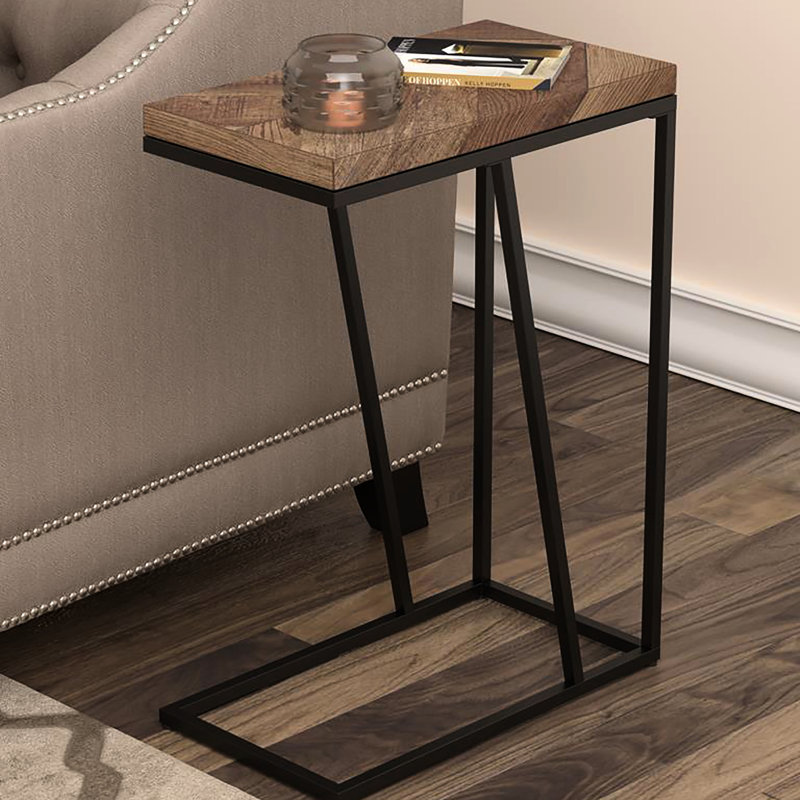 Bureau de jardin industriel - attrait rustique et table de chevet d'extérieur pratique avec structure en métal et finition bois pour chambre à coucher