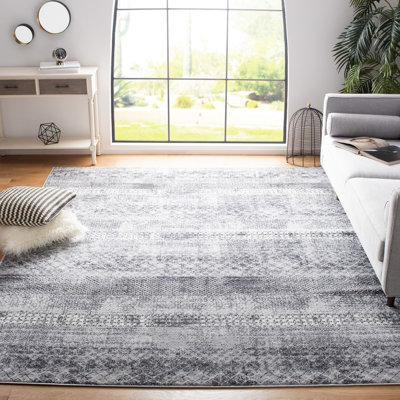 Doherty 700 Performance Geometric Rug