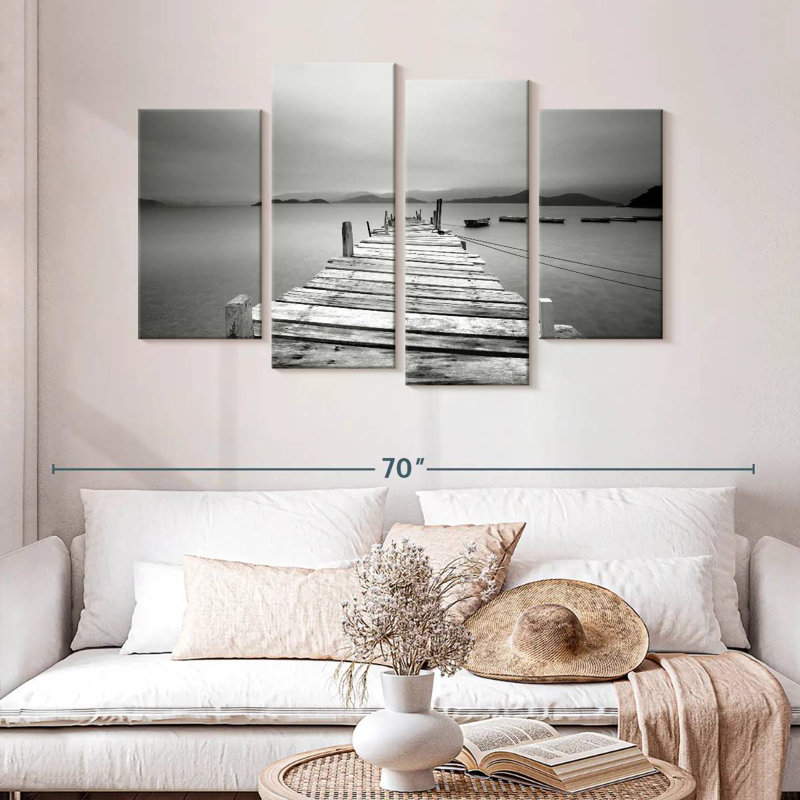 Aletra Monochrome Dock