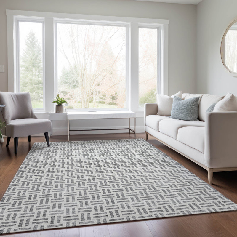 Gray Geometric Washable Synthetic Indoor/Outdoor Rug 2'6" x 3'10"