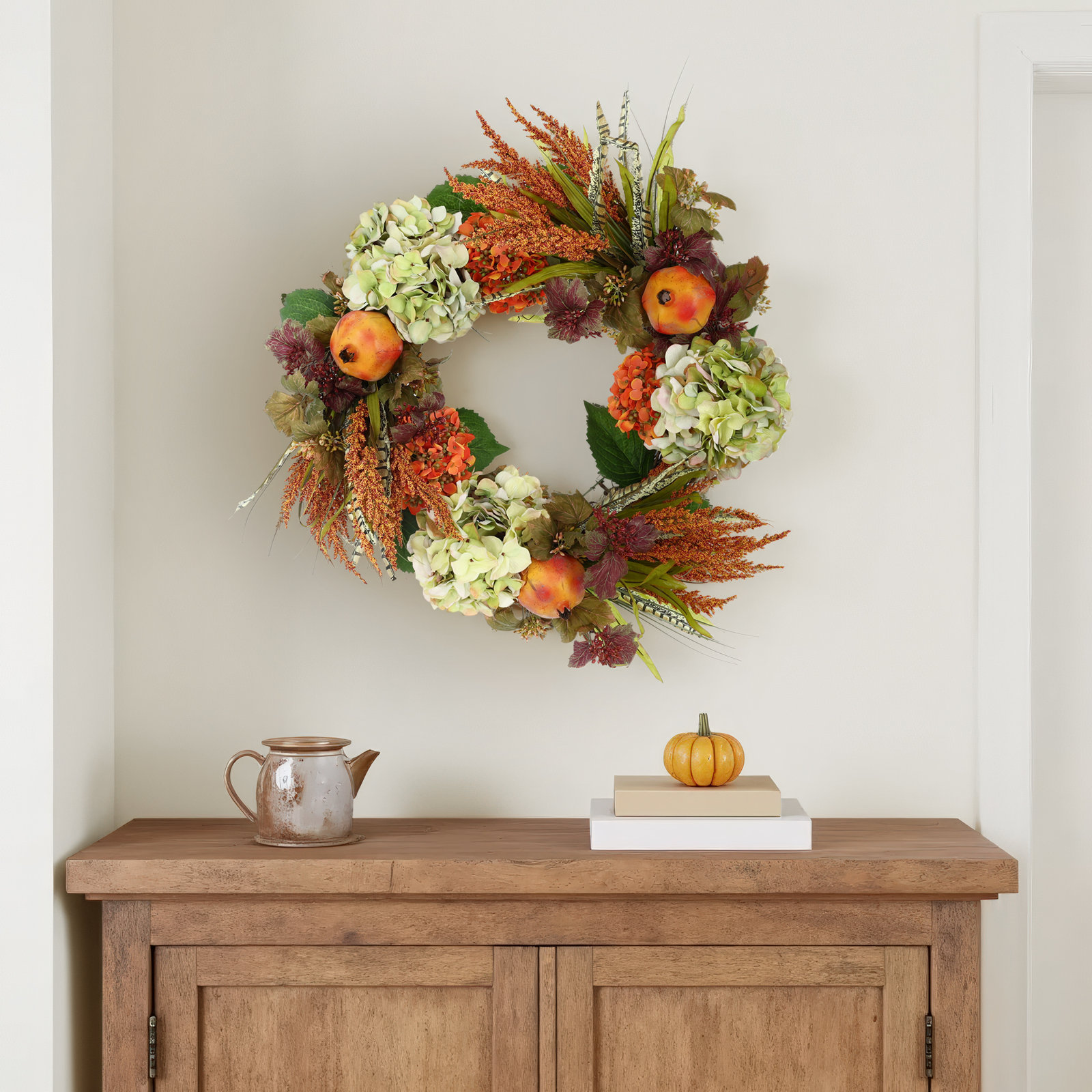 23" Heather and Hydrangea Wreath