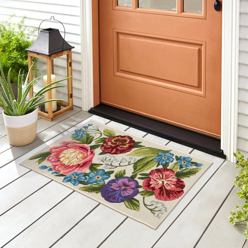 Andreane Floral Synthetic Non-Skid Kitchen Mat, Rectangle 1'7" x 2'5", Cream