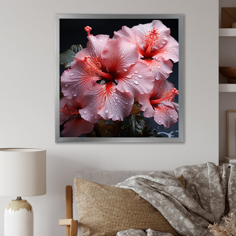 «Pink Hibiscus Graceful Curves Harmony» sur impression sur toile, Cadre simple argenté, H 36 po x l 36 po x P 1,5 po