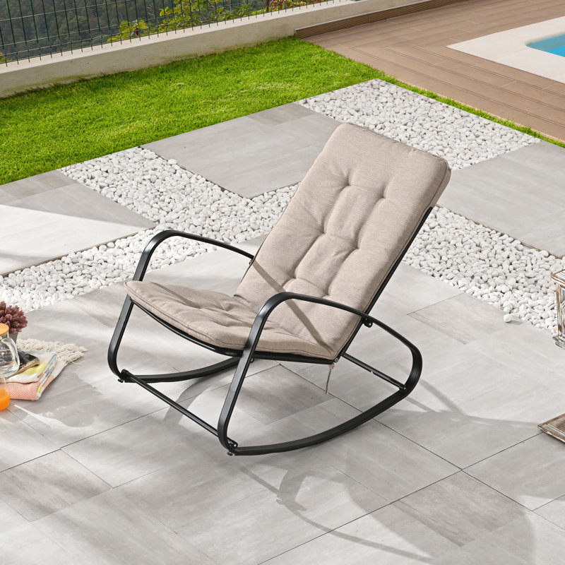 Leanny Steel Outdoor Chair