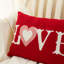 Coussin 18 po L Love's Hooked