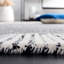Tapis noir / ivoire en laine / coton touffeté à la main Janyla-1727957929