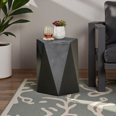 SIDE TABLE