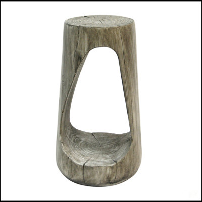 Table d'appoint d'extérieur avec design creux, béton léger et texture semblable au bois pour le patio, le balcon et la piscine